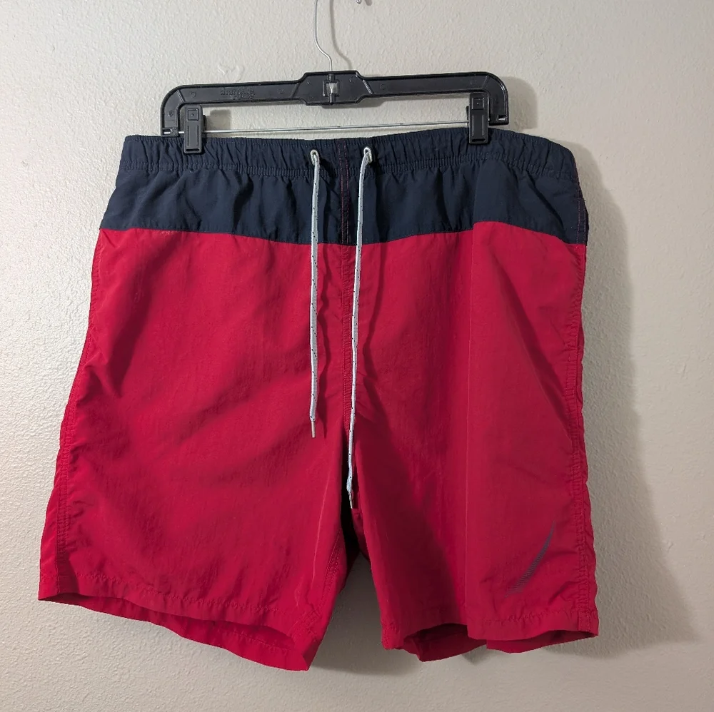Nautica bold red